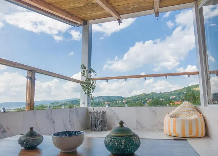 Irina Εξοχικό σπίτι *